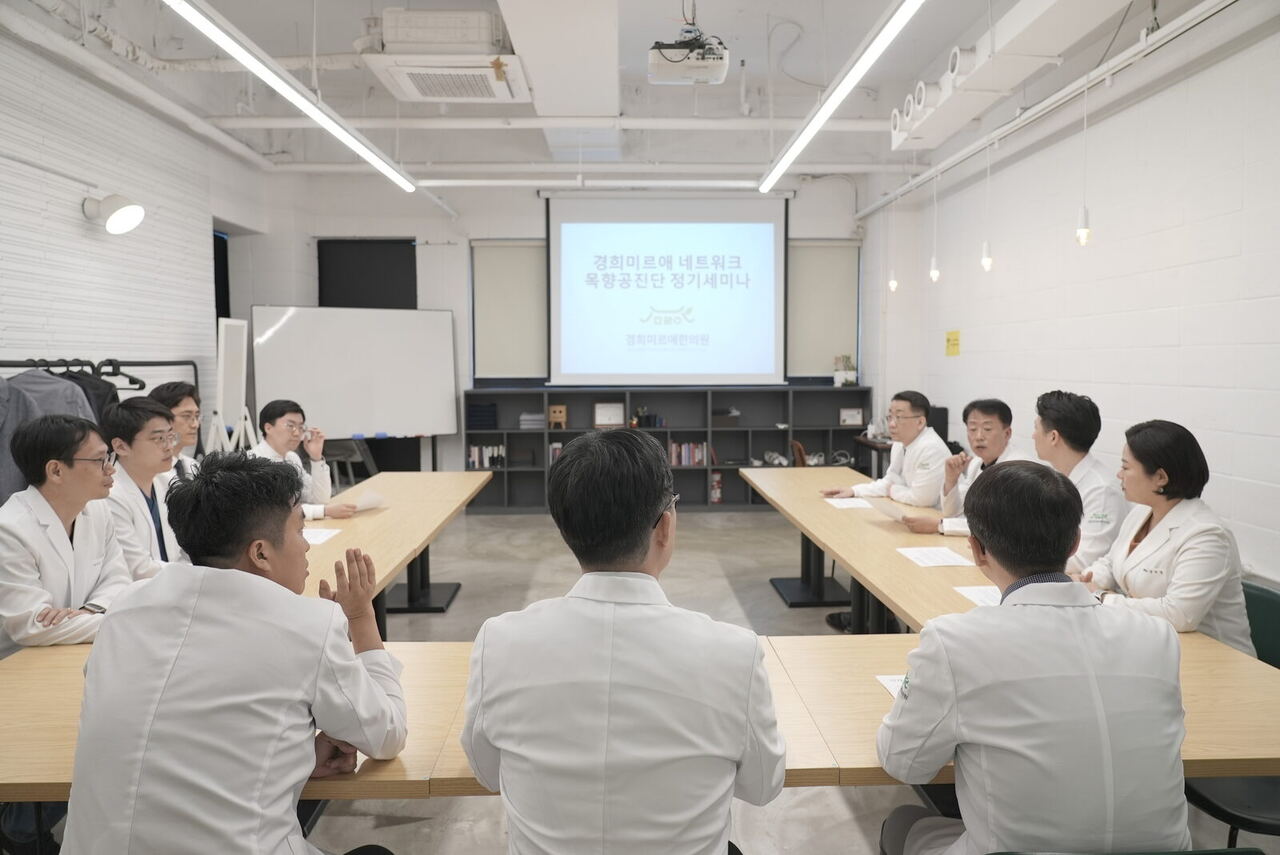매번 함께 공부하는 자리에서 시작합니다